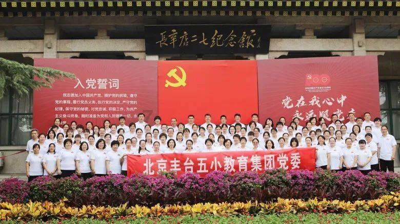 时尚POLO衫